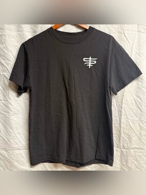 Lurking Class Men's Black Short-Sleeve Graphic Tee size M